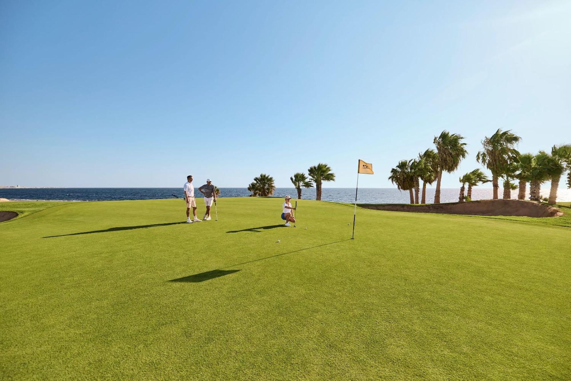 Complex Robinson Soma Bay 4*